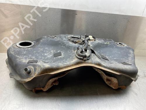 Réservoir de carburant LEXUS SC Convertible (UZZ40_) 430 (UZZ40_, UZZ40R) (286 hp) 10859118