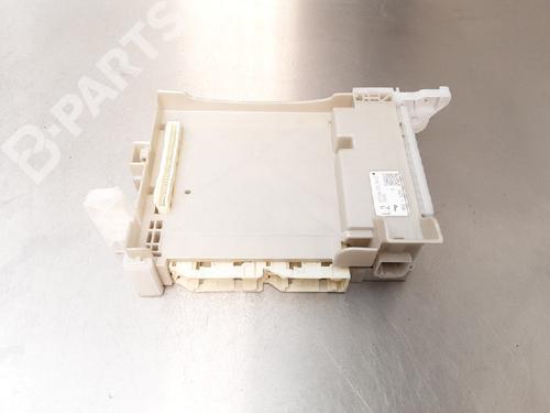 Used Fuse box Fuse box SUBARU TREZIA 1.3 (NSP120X, NSP120L) (99 hp) 10846424 10846424
