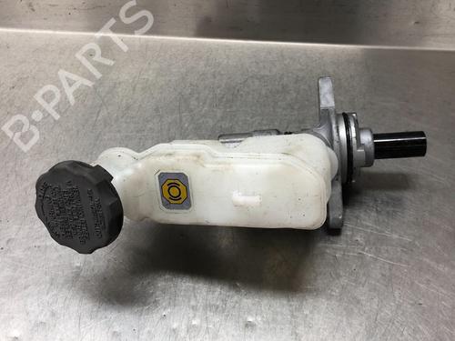 Used Brake master cylinder SUZUKI CELERIO (LF) 1.0 (AVK310) (68 hp) 13610586