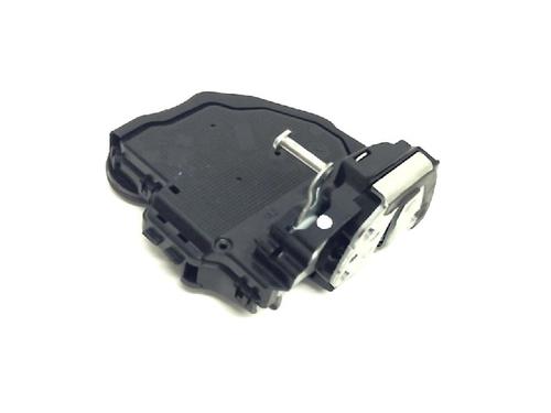 Rear left lock TOYOTA AVENSIS Estate (_T27_) 2.0 VVT-i (ZRT272_, ZRT272R) | BP13167543C100