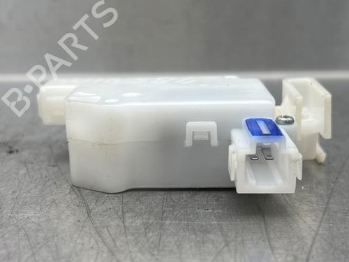 Fuel door actuator HONDA JAZZ III (GE_, GG_, GP_, ZA_) 1.3 i (GE6, GG3, GG6) | BP17978424E18 
