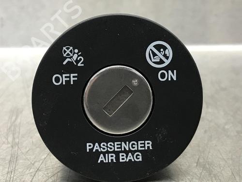 switch-hyundai-i20-ii-gb-ib-10-t-gdi-2014-2015-2016-2017-2018-2019-2020-2021-14935688 main image