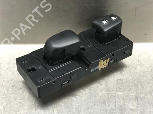 Spak kontakt NISSAN MICRA V (K14) 0.9 IG-T (90 hp) 33181091