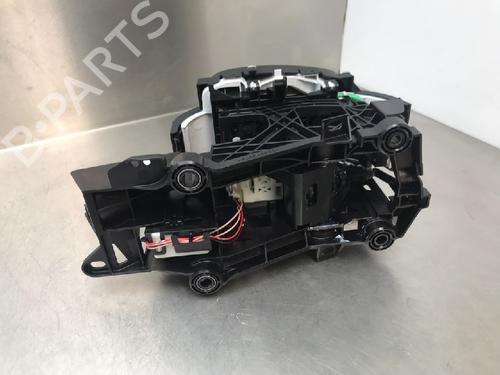 Gear lever TOYOTA YARIS (_P13_) 1.5 Hybrid (NHP130_) | BP10847792M90 