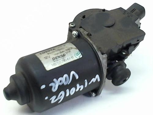 Used Front wiper motor TOYOTA AVENSIS Saloon (_T25_) 2.0 D-4D (ADT250_, ADT250R) (126 hp) 10821965