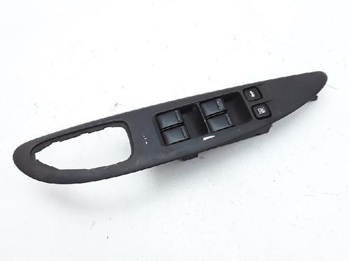 Used Switch NISSAN PRIMERA (P12) 1.8 (115 hp) 10833036