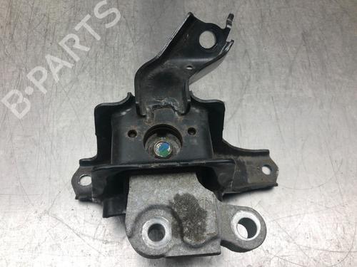 Used Engine mount TOYOTA YARIS (_P13_) 1.3 (NSP130_, NSP130) (99 hp) 11819800