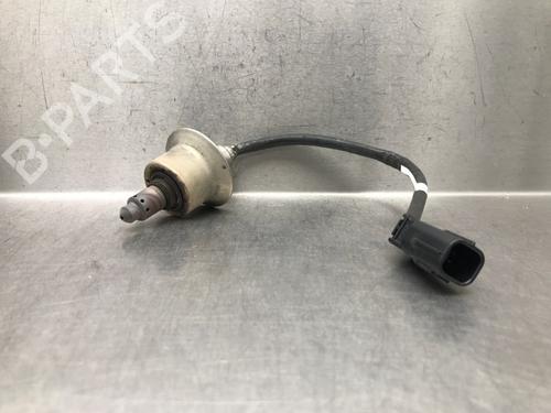 Used Electronic sensor TOYOTA YARIS (_P21_, _PA1_, _PH1_) 1.5 Hybrid (MXPH10, MXPH11) (116 hp) 33181386