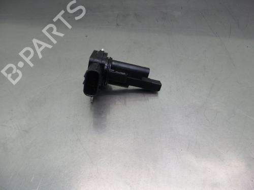 Used Mass air flow sensor TOYOTA YARIS (_P13_) 1.5 Hybrid (NHP130_, NHP130) (101 hp) 10825044