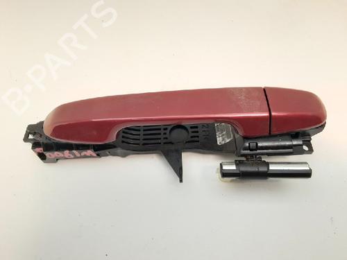 Used Front right exterior door handle TOYOTA YARIS (_P13_) 1.5 Hybrid (NHP130_, NHP130) (101 hp) 10834160