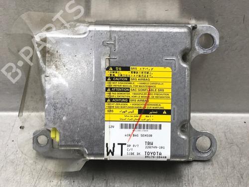 Airbag module TOYOTA YARIS (_P9_) 1.33 VVT-i (NSP90_, NSP90R) (100 hp) 15795134