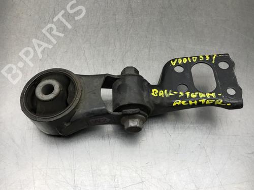 Used Gearbox mount TOYOTA YARIS (_P13_) 1.5 (NSP131_) (112 hp) 17184530