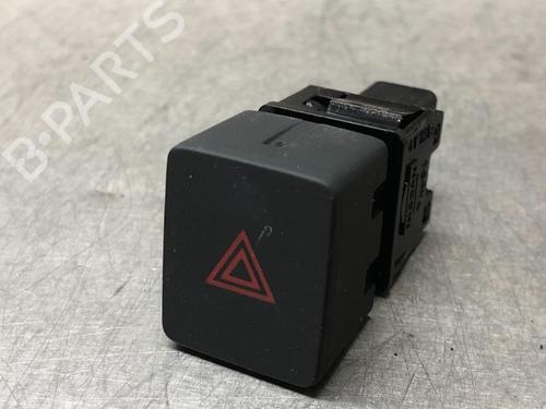 Used Warning switch NISSAN NOTE (E12) 1.2 (80 hp) 13185679