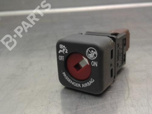 Used Switch Switch TOYOTA AYGO (_B4_) 1.0 (KGB40) (69 hp) 10826294 10826294