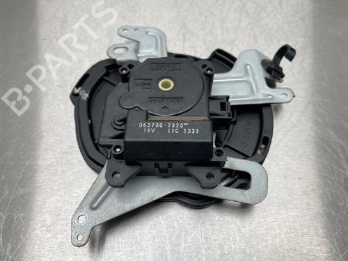 Used Electronic module TOYOTA CAMRY Saloon (_V3_) 2.4 (ACV30, ACV36) (152 hp) 13175564