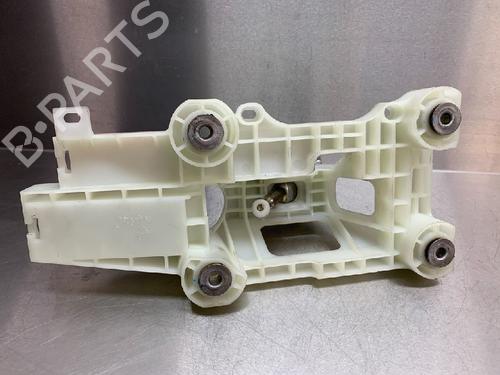 Gear lever MITSUBISHI LANCER VIII (CY_A, CZ_A) 1.8 (CY3A, CY6A) | BP10844743M90 