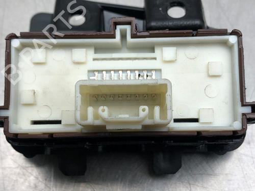 Switch TOYOTA AURIS Estate (_E18_) 1.8 Hybrid (ZWE186_, ZWE186R, ZWE186H) | BP36752406I30 - Image 2