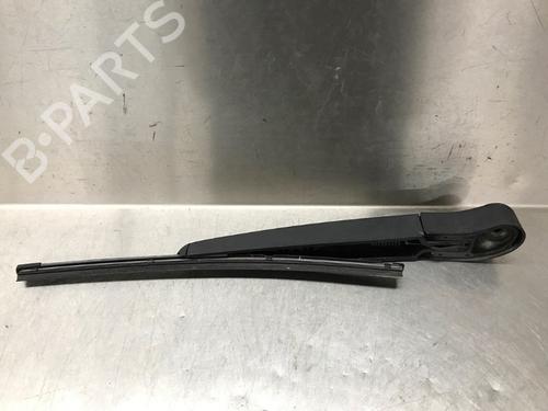 Used Rear windshield wiper arm KIA CEE'D Sportswagon (JD) 1.6 GDI (135 hp) 16531738