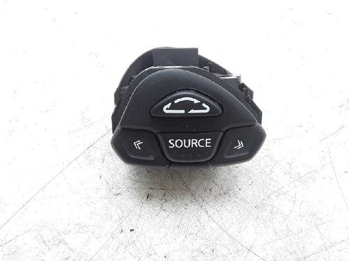 Used Steering wheel controls NISSAN X-TRAIL I (T30) 2.0 4x4 (140 hp) 13172232