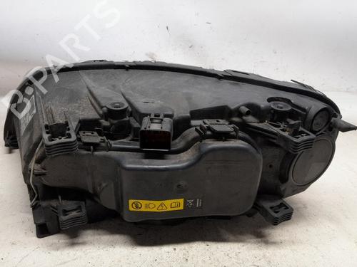 Right headlight VOLVO V70 III (135) D4 | BP30658381C29 