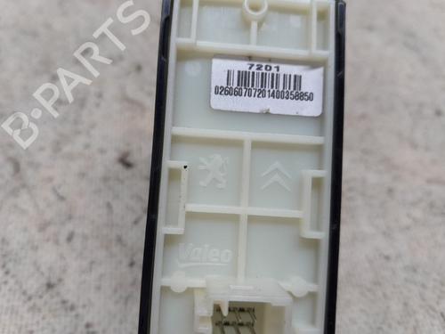Electronic module PEUGEOT 208 I (CA_, CC_) 1.2 VTI 82 | BP30658438M83