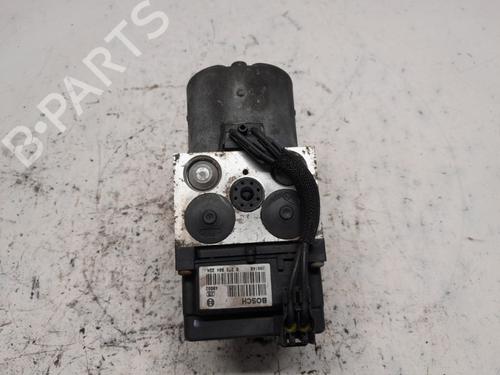 Used ABS pump VOLVO V40 Estate (645) 2.0 (136 hp) 19916665
