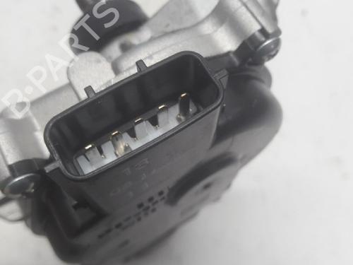 Front wiper motor RENAULT CAPTUR I (J5_, H5_) 0.9 TCe 90 | BP24534989M29 - Image 3