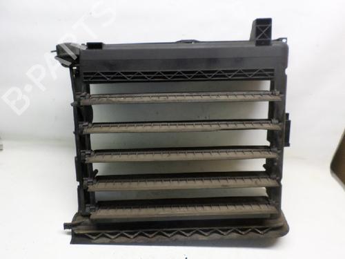 Used Grille BMW 3 (E46) 320 d (136 hp) 13151148