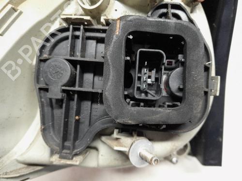 Right taillight VW GOLF V (1K1) 1.6 FSI | BP26301759C35 