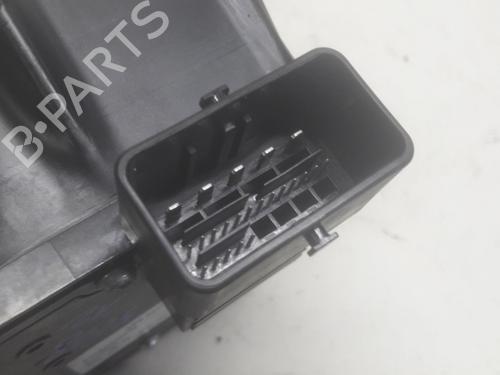 Electric handbrake PEUGEOT 5008 (0U_, 0E_) 1.6 HDi | BP13154672E5 