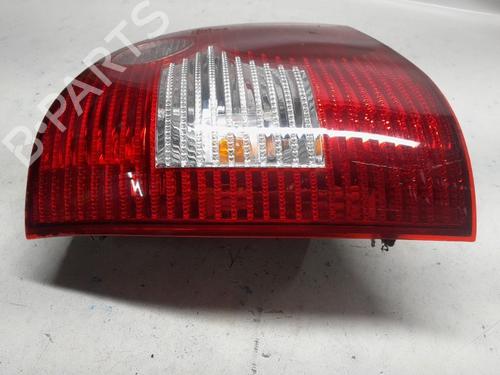 Left taillight VW POLO (9N_, 9A_) 1.4 16V | BP21071534C34 