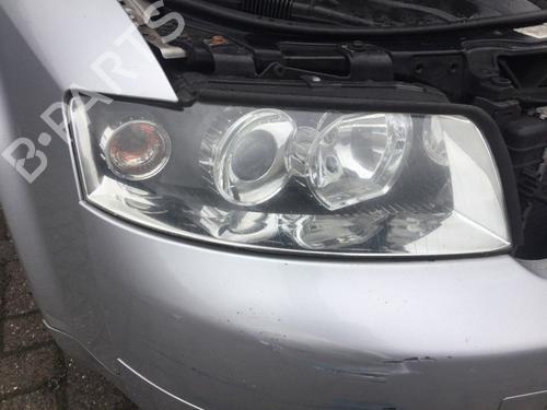 Used Right headlight AUDI A4 B6 (8E2) 2.4 (170 hp) 21071489