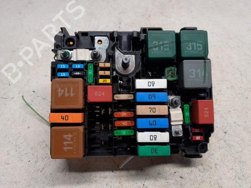 Fuse box CITROËN C4 CACTUS 1.6 BlueHDi 100 | BP30085375E1 