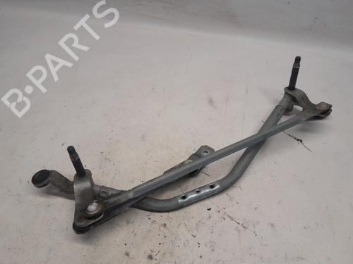 Used Front wipers mechanism RENAULT CAPTUR I (J5_, H5_) 0.9 TCe 90 (90 hp) 31342868