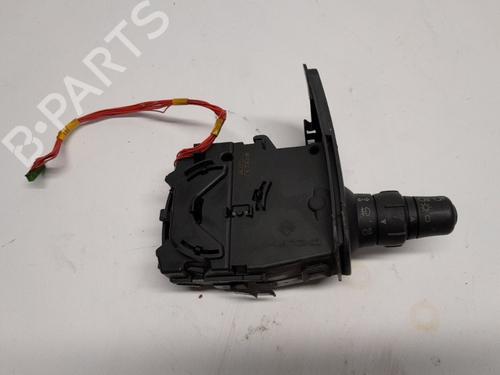 Used Headlight switch RENAULT CLIO III (BR0/1, CR0/1) 1.2 16V (BR02, BR0J, BR11, CR02, CR0J, CR11) (75 hp) 23395623