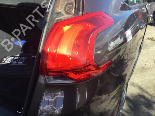 Used Right taillight Right taillight 20207372 20207372
