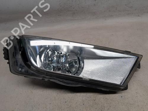 Used Right front fog light SKODA OCTAVIA III Combi (5E5, 5E6) 1.4 TSI G-TEC (110 hp) 30085329