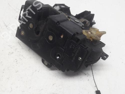 Used Front right lock VW CADDY III Box Body/MPV (2KA, 2KH, 2CA, 2CH) 2.0 SDI (70 hp) 13153523