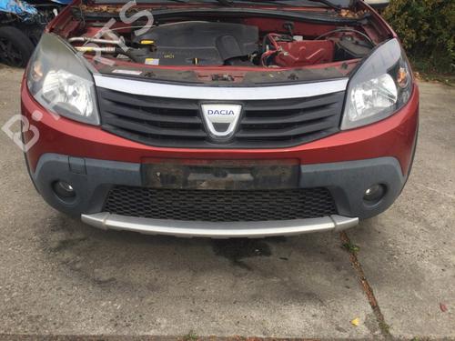 Used Front bumper DACIA SANDERO 1.5 dCi (68 hp) 29817278