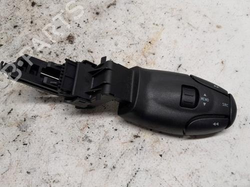 Used Steering wheel controls PEUGEOT 206 Hatchback (2A/C) 1.4 i (75 hp) 18848546
