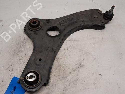 Used Right front suspension arm RENAULT CLIO V (B7_) 1.0 TCe 90 (B7MT) (91 hp) 16200808