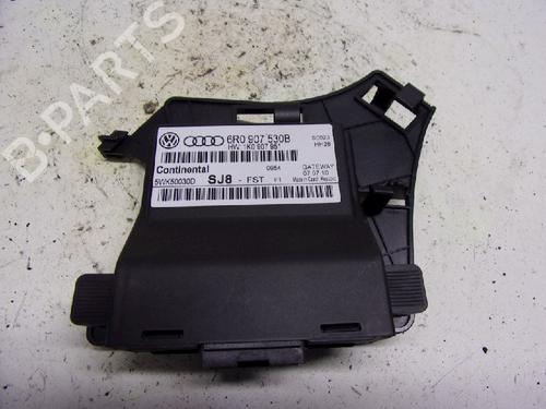 Used Electronic module VW POLO V (6R1, 6C1) 1.2 TDI (75 hp) 11067101