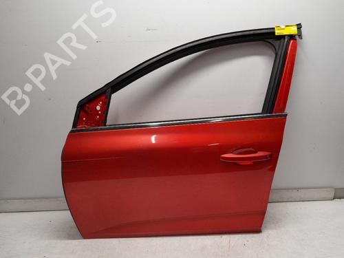 left-front-door-renault-megane-iv-hatchback-b9amn_-2015-40023946 main image