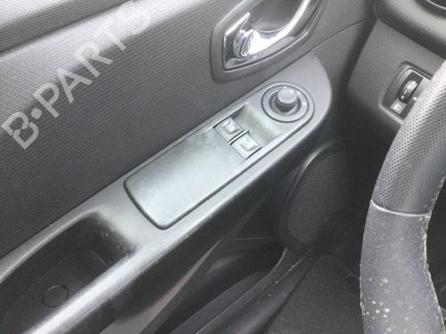 Commutateur Commutateur RENAULT CLIO IV Grandtour (KH_) 1.5 dCi 90 (KHN3, KHN4) (90 hp) 35988113 35988113