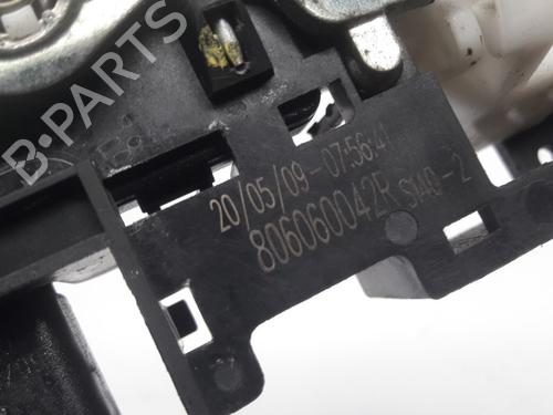 Front right exterior door handle RENAULT SCÉNIC III (JZ0/1_) 2.0 16V (JZ0G, JZ0P, JZ1E, JZ1P) | BP11074820C129 