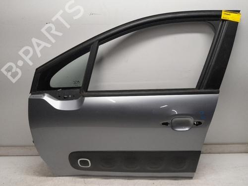 Used Left front door Left front door CITROËN C3 III (SX) 1.2 PureTech 82 (83 hp) 33800918 33800918
