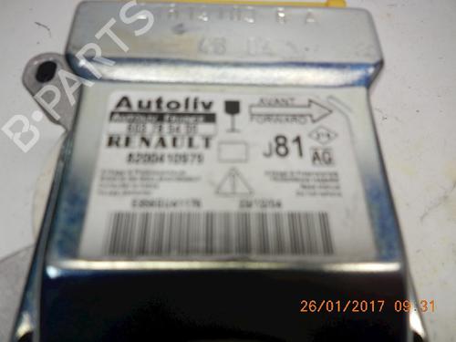 Used ECU airbags RENAULT ESPACE IV (JK0/1_) 1.9 dCi (JK0U) (116 hp) 11065824