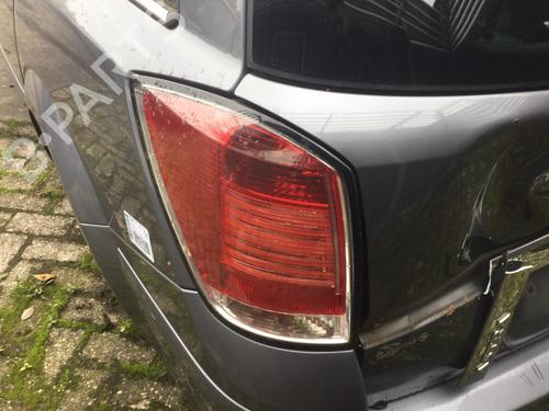 Used Left taillight OPEL ASTRA H Estate (A04) 1.6 (L35) (105 hp) 30378525