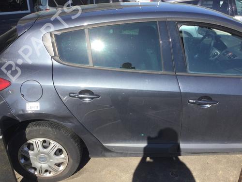 right-rear-door-renault-megane-iii-hatchback-bz01_-b3_-2008-26967322 main image