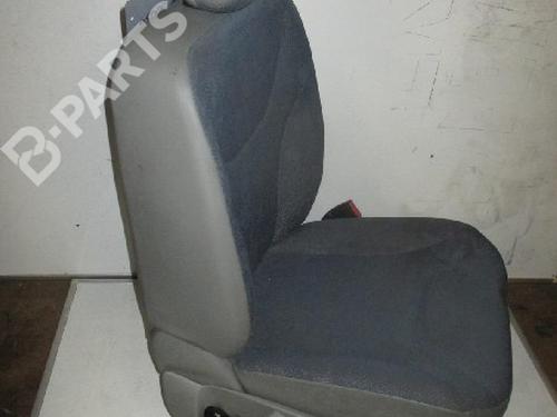Used Right front seat Right front seat NISSAN PRIMASTAR Van (X83) 2.5 dCi 140 (135 hp) 11064265 11064265